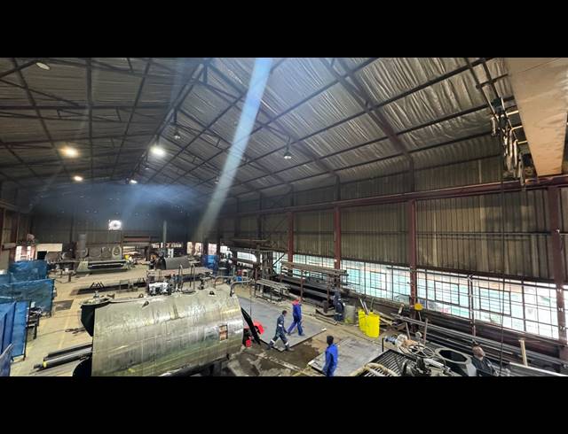 2,500M² WAREHOUSE FOR SALE IN WYNBERG